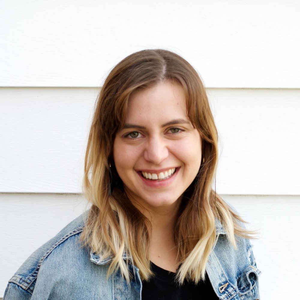 Meet your Posher, Kayla!